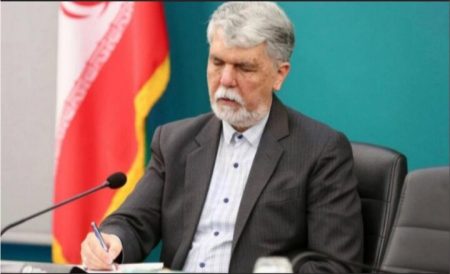 وزیر ارشاد: مسئولان سرچشمه ترویج اکاذیب را خشک کنند