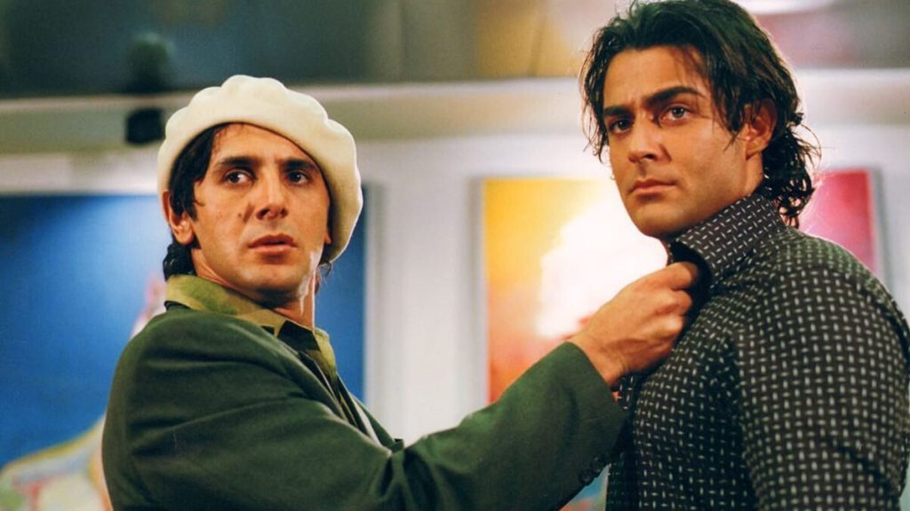 امین حیایی و محمدرضا گلزار در فیلم  سینمایی کما